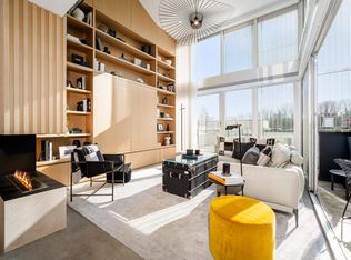 4387 W 10th Ave #401, Vancouver, BC V6R2H6