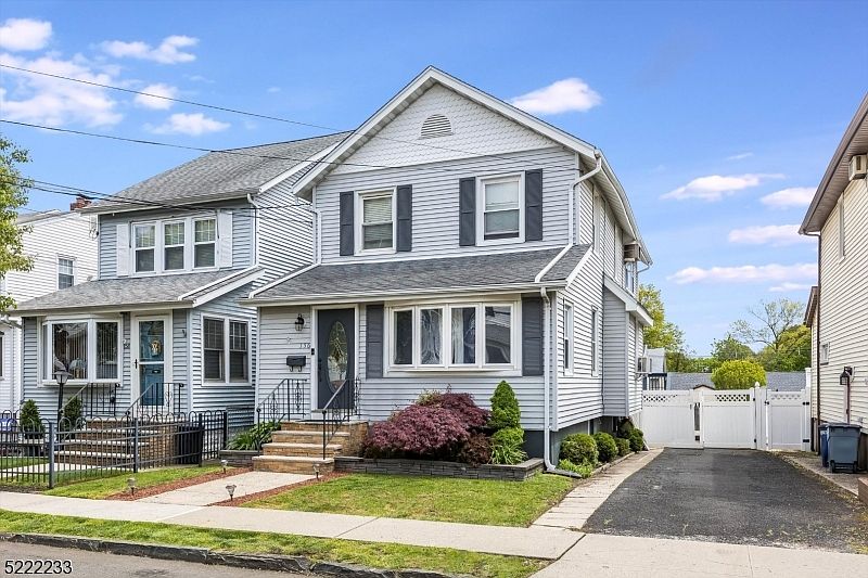 1st image of 156 Morgan Pl