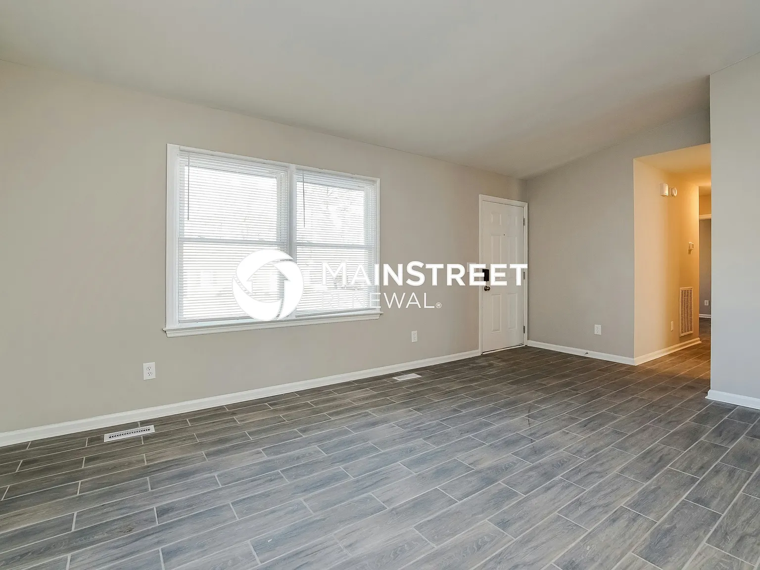 1120 Ujamaa Dr — Photo 3