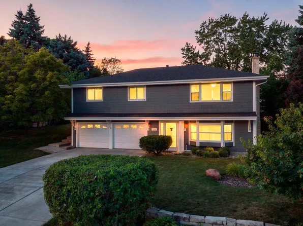 13000 James Ave S, Burnsville, MN 55337