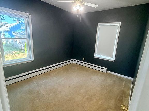 5th image of 252 Vine St