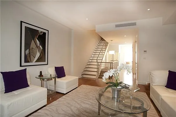 Sold by Leslie J. Garfield | media 8