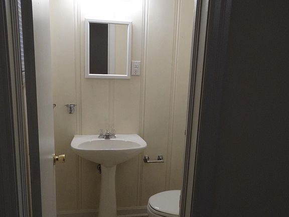 Half-bath for Second Bedroom