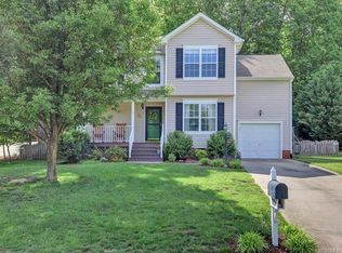 2136 Holding Pond Ln, Midlothian, VA 23112
