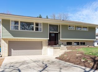 506 57th St, Downers Grove, IL 60516