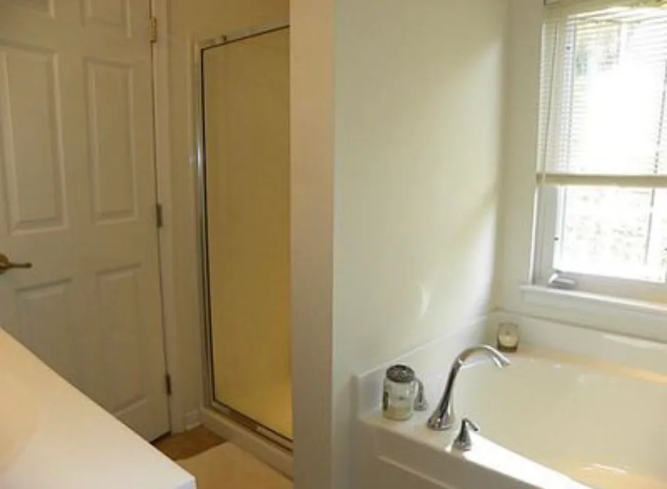 6003 Middlefield Dr — Photo 3