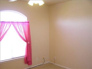 5th image of 122 S Golfwood Dr W