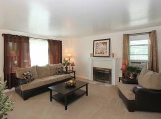 2121 S Culpeper St, Arlington, VA 22206