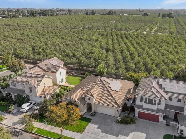 3334 Silverwood St, Escalon, CA 95320