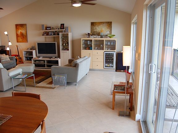 3rd image of 1923 Hwy A1a APT C2