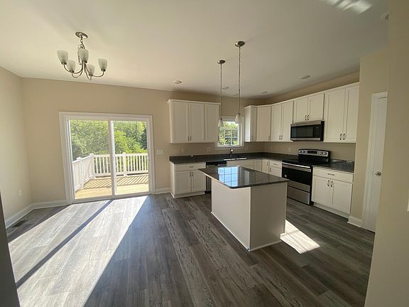 2nd image of 1101 Harvest Ct #1101