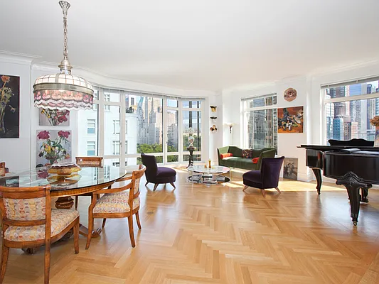 Rented by Sotheby's International Realty | media 32