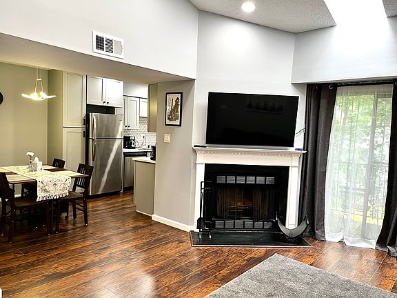 2nd image of 12232 Stevenson Ct