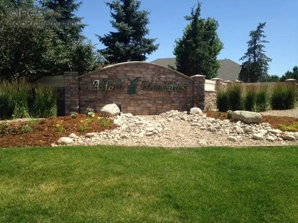 1015 Coral Burst Dr, Loveland, CO 80538