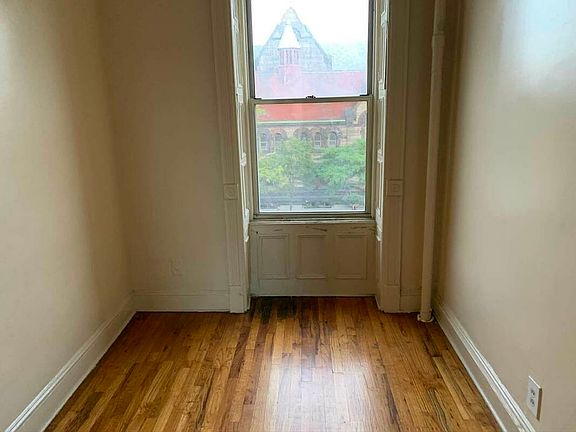 5th image of 235 Lenox Ave #35