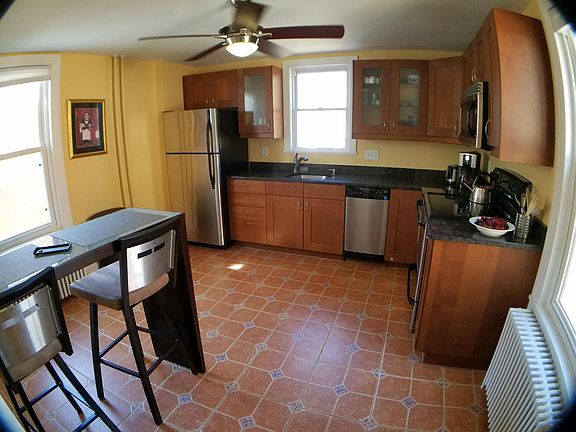 5th image of 34 Maryland Ave