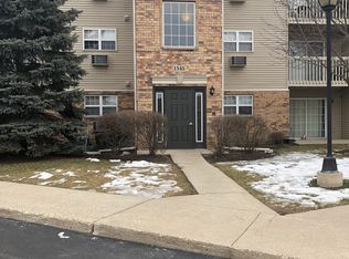 1545 W Crystal Rock Ct UNIT 2A, Round Lake Beach, IL 60073