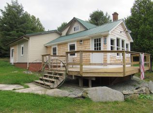 21 Maple Hill Rd, Derby Line, VT 05830