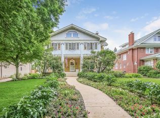 931 Clinton Pl, River Forest, IL 60305