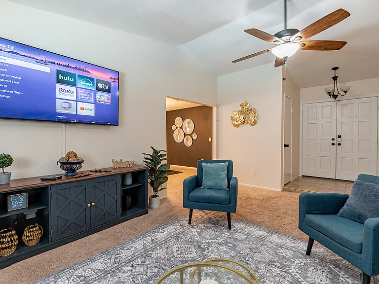 3911 W Desert Cove Ave — Photo 16