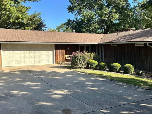 116 Highland Ave, Oskaloosa, IA 52577