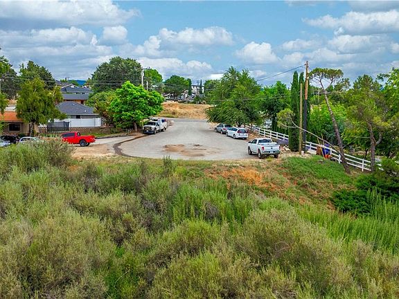 3rd image of 22470 Fontana St Lot 25