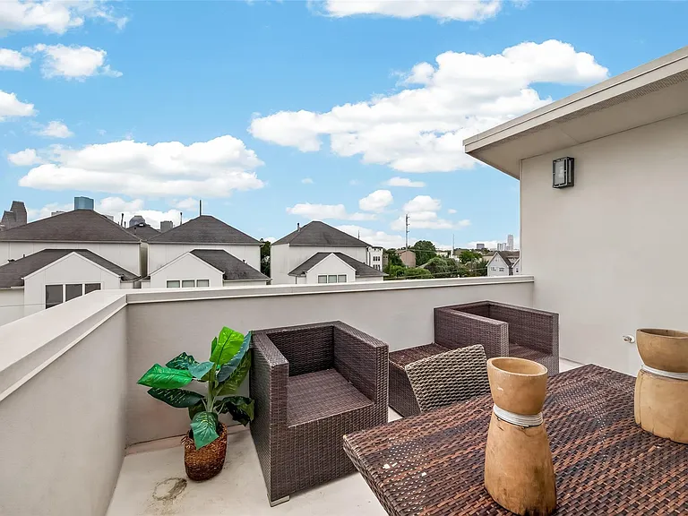 1604 Ovid St #B — Photo 41