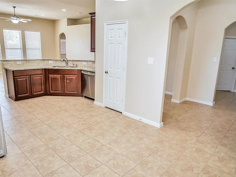 18910 Alta Pine Ln — Photo 29