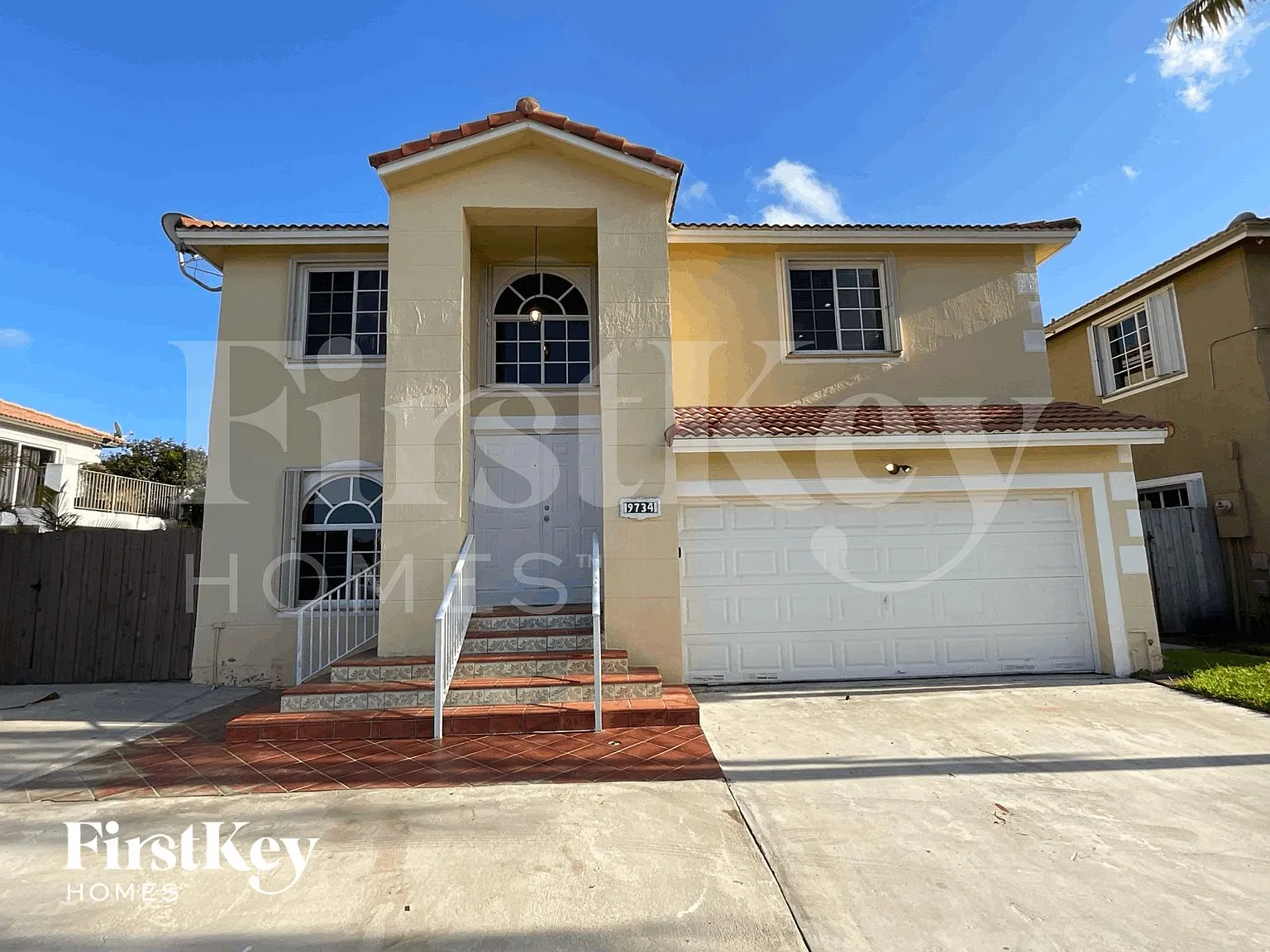 4 bed, 2.0 bath, 2658 sqft, $3,875 — Photo 1