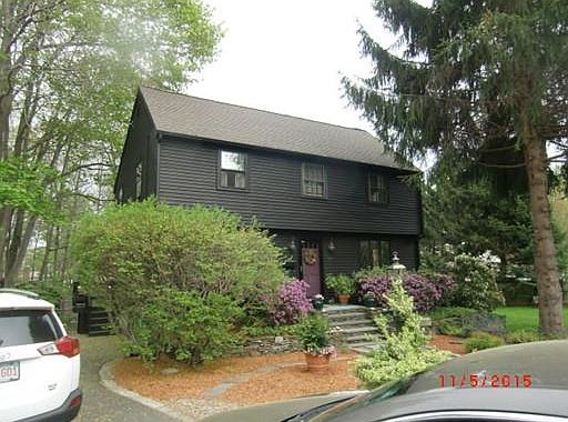 1st image of 12 Woodbury St