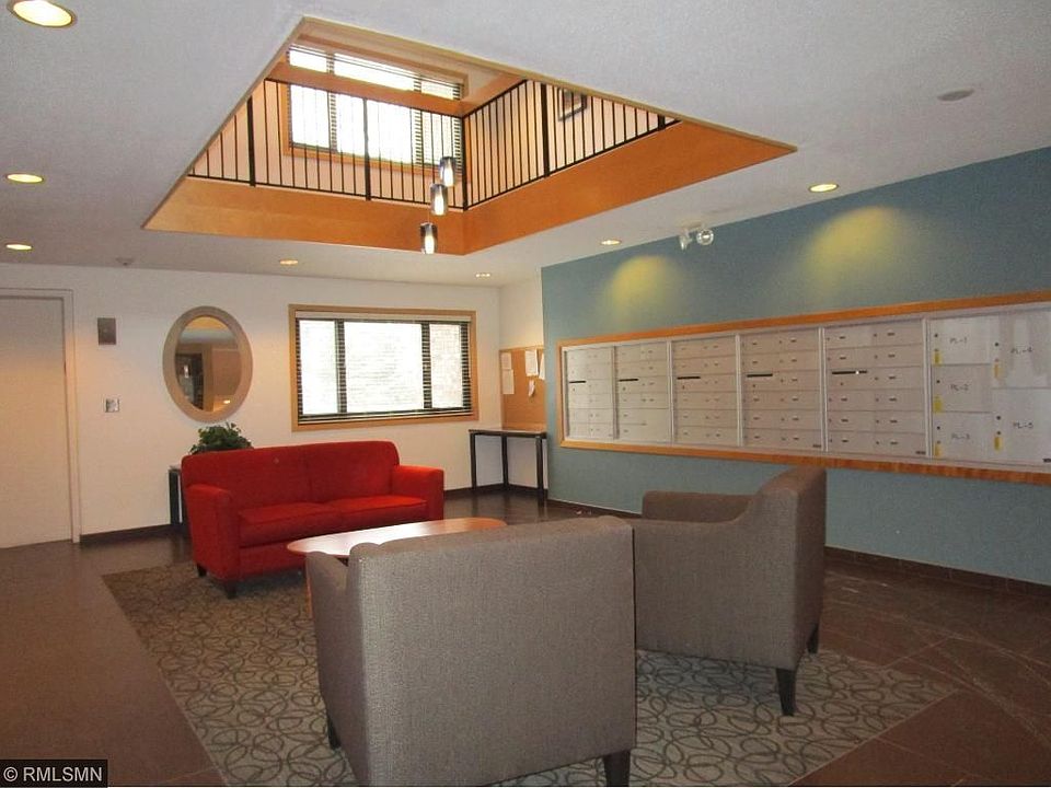1st image of 4100 Parklawn Ave APT 202