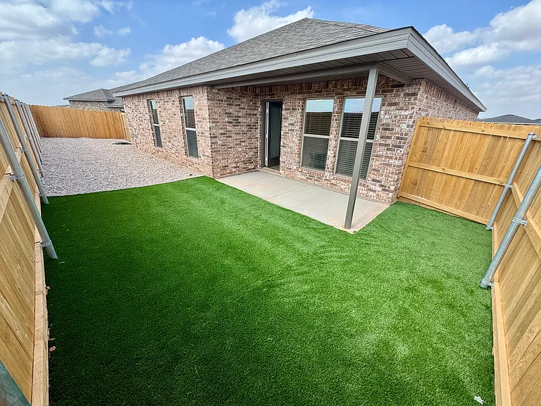 5913 Settler Ave — Photo 21