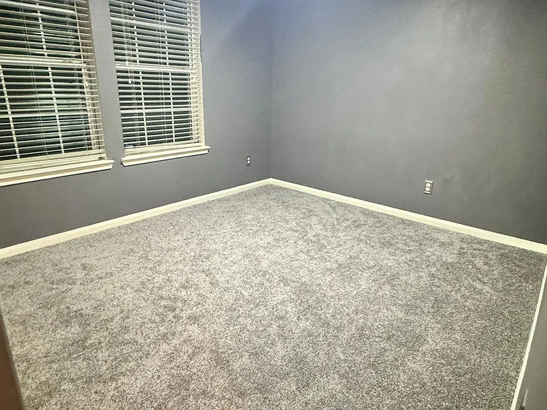 4019 Strawberry Ct — Photo 9