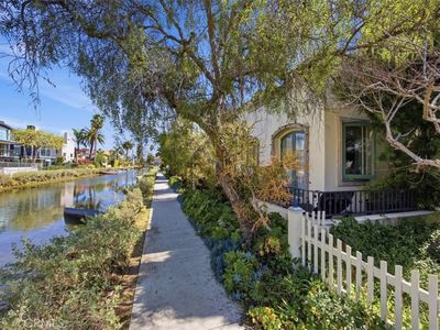 414 Carroll Canal, Venice, CA, 90291