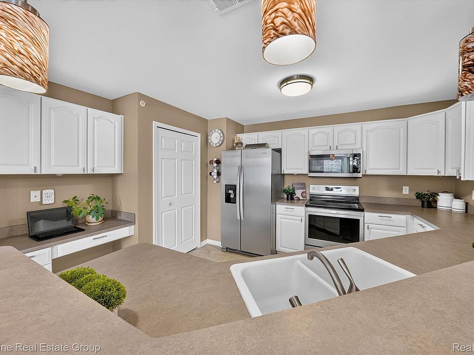 14203 Adri Cir, photo 11