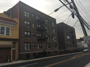 380 Union Ave APT 214, Irvington, NJ 07111