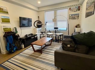 24 Peterborough St APT 10, Boston, MA 02215