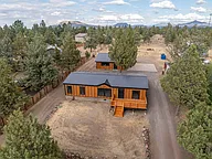 8695 Sw Crater Loop Rd