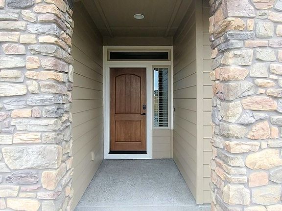 3rd image of 5908 NE 130th St