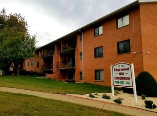1749 Edgewood Hill Cir APT 103, Hagerstown, MD 21740