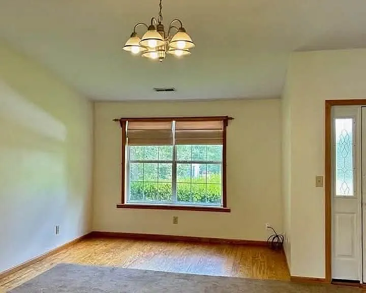 73 Dodds St #2 — Photo 3