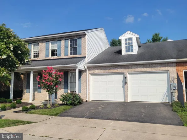 1852 Meridian Dr, Hagerstown, MD 21742