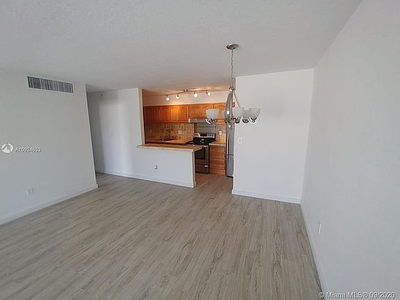 3rd image of 4140 NW 79th Ave APT 2B