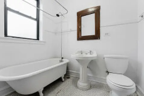 2426 N Sawyer Ave #2E — Photo 8