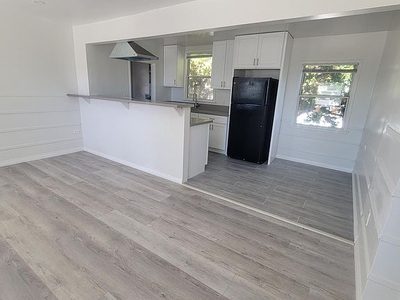 Living Room / Kitchen (Open Concept)
