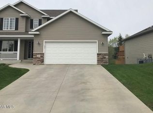 1327 Century Point Ln NE, Rochester, MN 55906