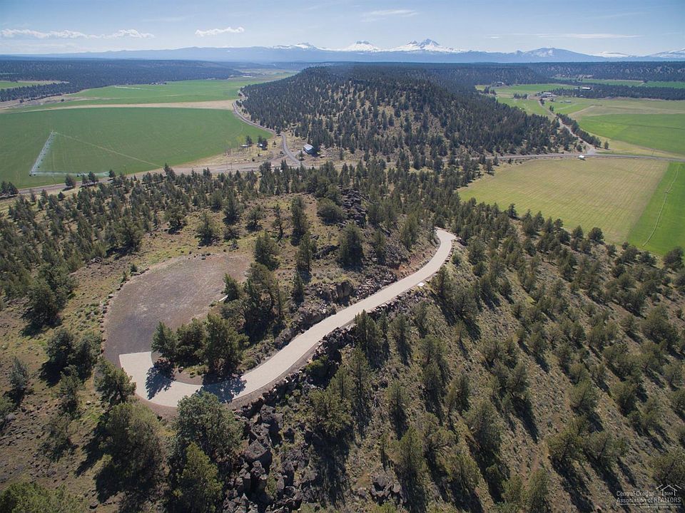 1st image of 70570 Lower Bridge Way