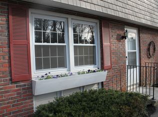 3 Pine Grove Rd, Exeter, NH 03833