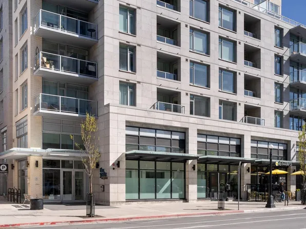 848 Yates St #504, Victoria, BC V8W 0G2