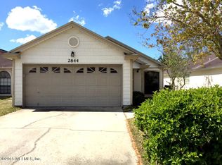 2844 Lantana Lakes Dr E, Jacksonville, FL 32246